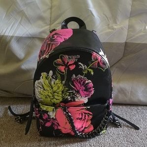VS bombshell wildflower small city backpack